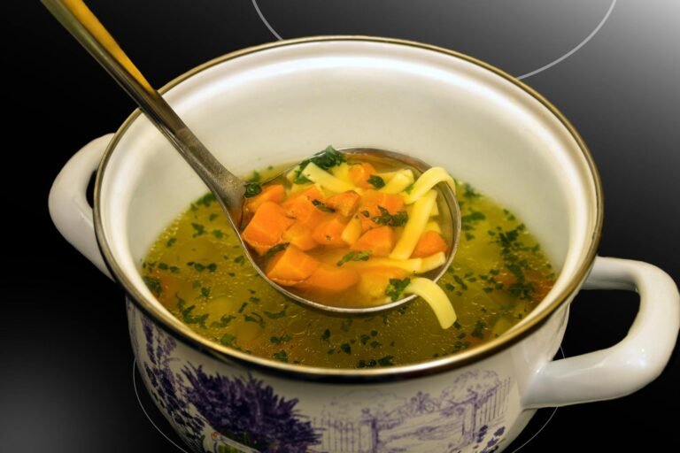 شوربة الدجاج
