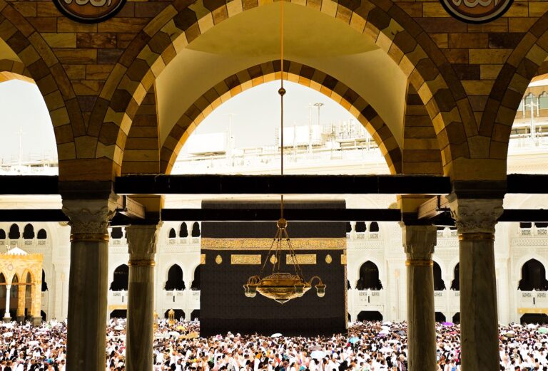 الكعبة الشريفة. دليل أداء العمرة خطوة بخطوة