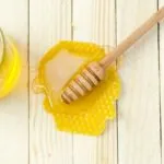 العسل الخام  – ثمانية فوائد صحية ستجعلك تتناول  العسل يوميا