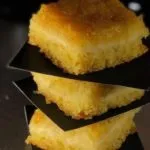 طريقة عمل البسبوسة بالقشطة –  سهلة في المنزل مثل المحلات