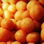 لقيمات القاضي المقرمشة بطريقة سهلة ومكونات بسيطة في المنزل