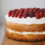 طريقة عمل الكيك الاسفنجي في المنزل بمكونات وخطوات بسيطة